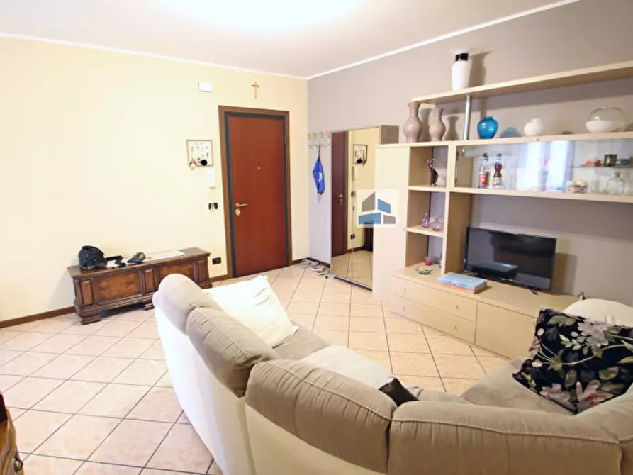 Immagine 2 di Appartamento in vendita  in Via Cairoli a Santa Maria Di Sala