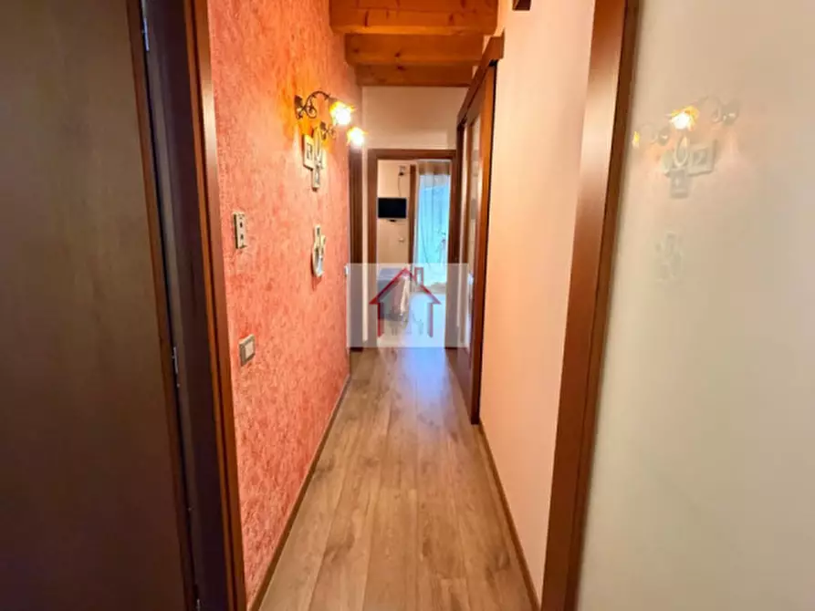 Immagine 9 di Villetta a schiera in vendita  in Via San Rocco a Giavera Del Montello