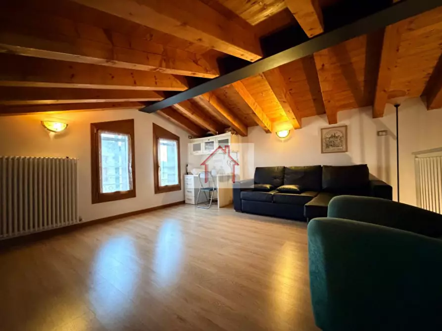 Immagine 20 di Villetta a schiera in vendita  in Via San Rocco a Giavera Del Montello