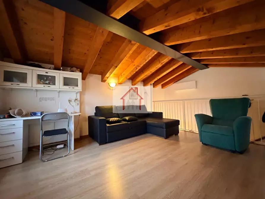 Immagine 21 di Villetta a schiera in vendita  in Via San Rocco a Giavera Del Montello