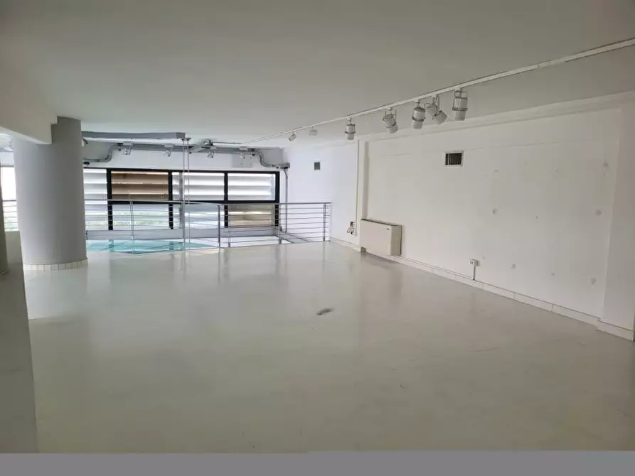 Immagine 5 di Capannone industriale in vendita  a Fiorano Modenese