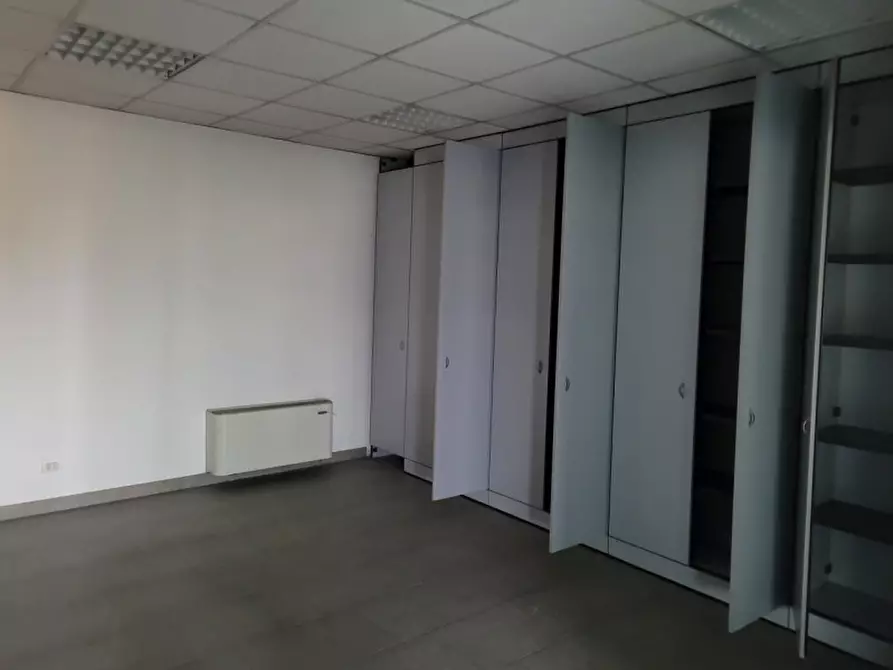 Immagine 8 di Capannone industriale in vendita  a Fiorano Modenese