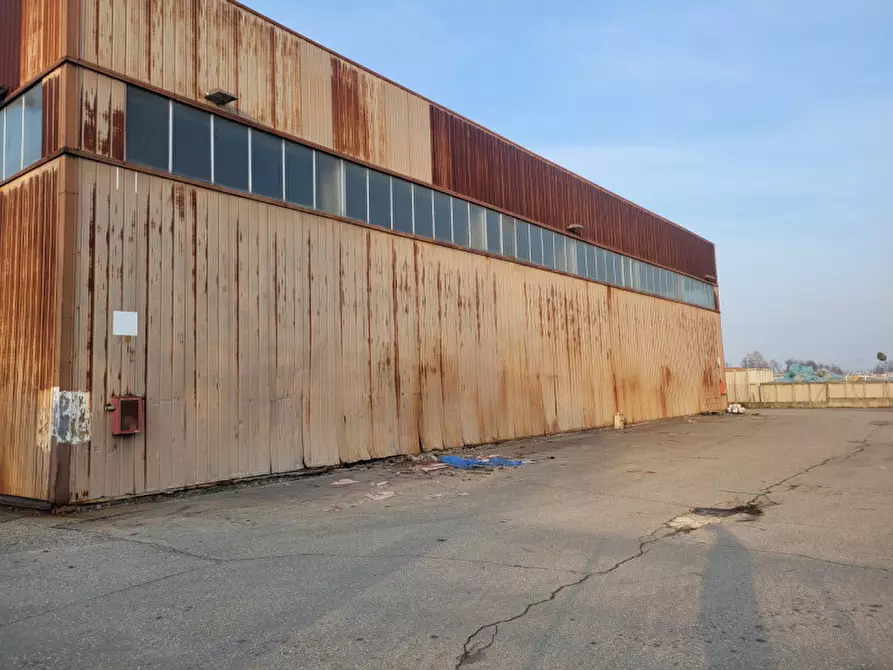 Immagine 13 di Capannone industriale in vendita  a Fiorano Modenese
