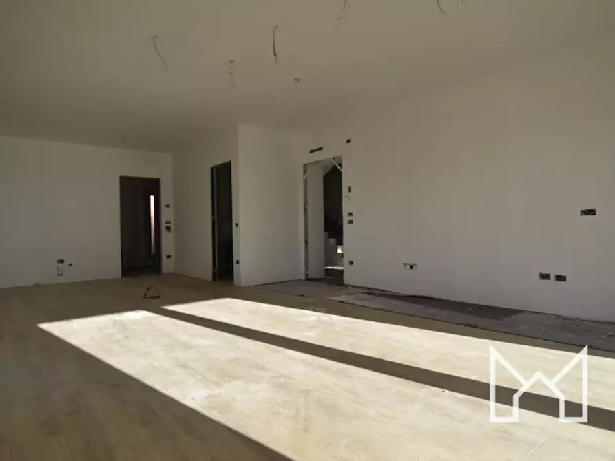 Immagine 4 di Appartamento in vendita  a Rossano Veneto