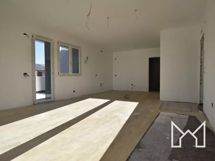 Immagine 5 di Appartamento in vendita  a Rossano Veneto