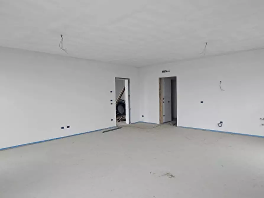 Immagine 2 di Casa bifamiliare in vendita  a Veronella