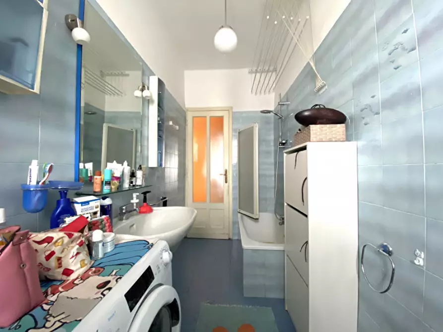 Immagine 7 di Appartamento in vendita  in Via Genova 211 a Torino