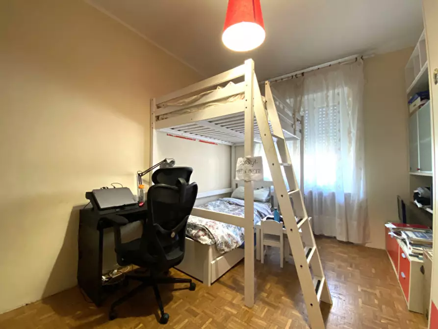 Immagine 15 di Appartamento in vendita  in Via Genova 211 a Torino