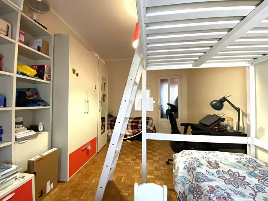 Immagine 16 di Appartamento in vendita  in Via Genova 211 a Torino