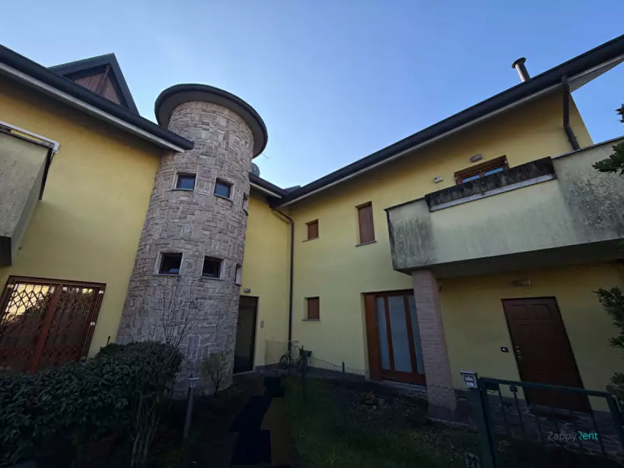 Immagine 32 di Appartamento in affitto  in Via delle Vallazze, 18 a Cavenago Di Brianza