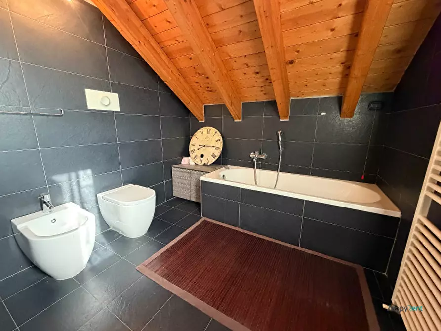 Immagine 35 di Appartamento in affitto  in Via delle Vallazze, 18 a Cavenago Di Brianza