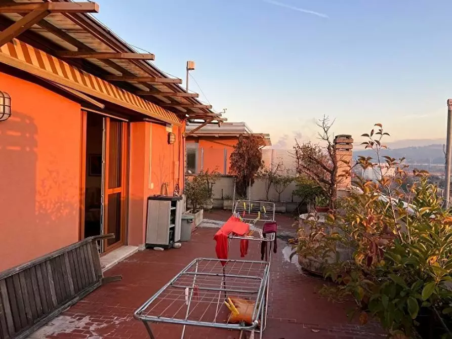 Immagine 8 di Attico in vendita  in via vittoria a Bologna