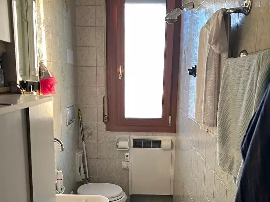 Immagine 13 di Attico in vendita  in via vittoria a Bologna