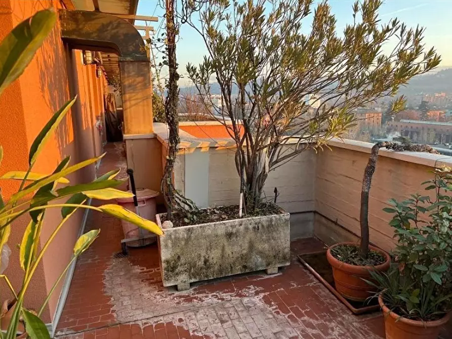 Immagine 16 di Attico in vendita  in via vittoria a Bologna