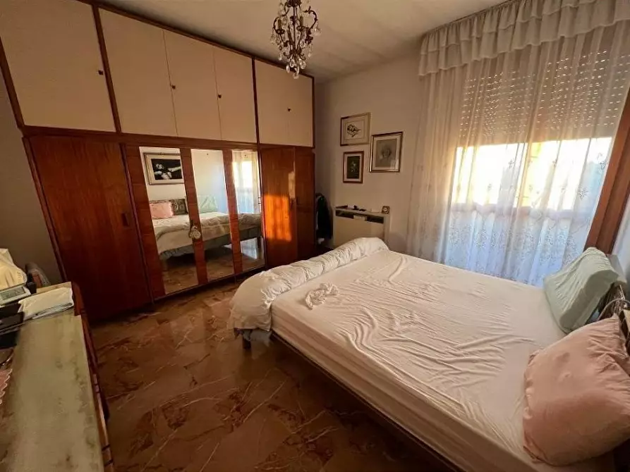 Immagine 17 di Attico in vendita  in via vittoria a Bologna