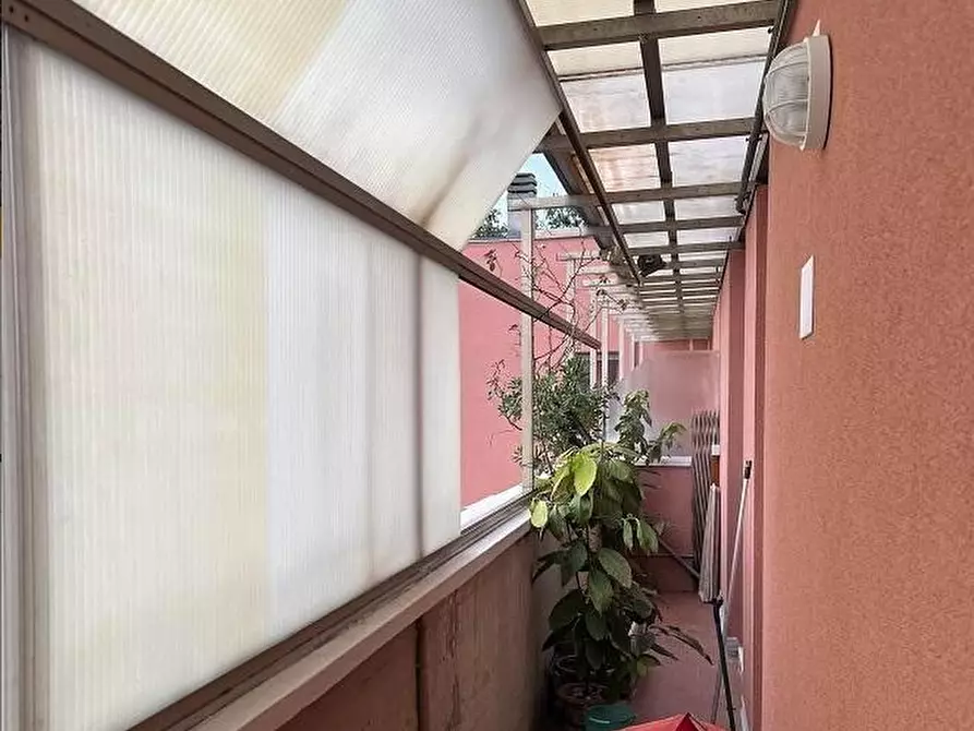 Immagine 20 di Attico in vendita  in via vittoria a Bologna