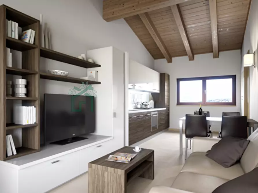 Immagine 3 di Appartamento in vendita  in Via Roma a Soave