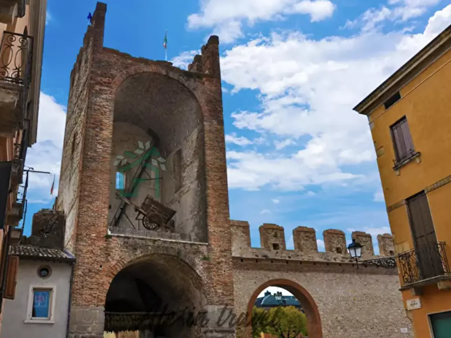 Immagine 13 di Appartamento in vendita  in Via Roma a Soave