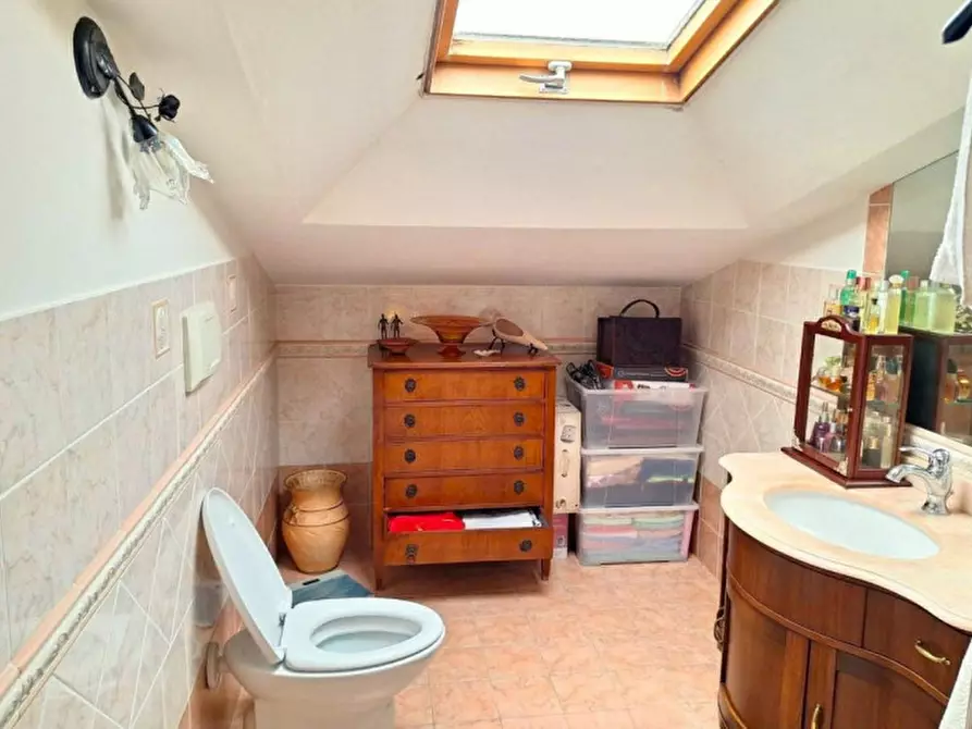 Immagine 8 di Appartamento in vendita  in Via Luciano Lama, 220, 47854 Montescudo-Monte Colombo RN, Italia a Montescudo-Monte Colombo