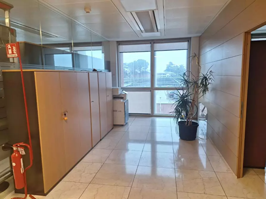 Immagine 11 di Ufficio in vendita  in Piazza Sciascia Leonardo, 141, 47522 Cesena FC, Italia a Cesena