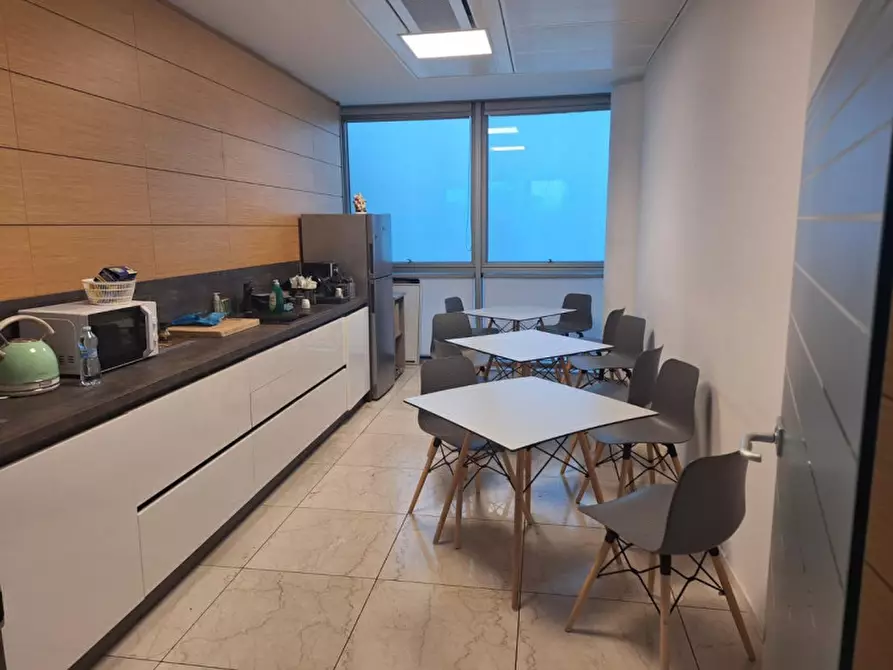 Immagine 14 di Ufficio in vendita  in Piazza Sciascia Leonardo, 141, 47522 Cesena FC, Italia a Cesena