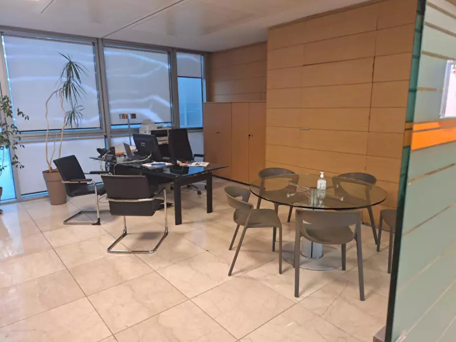 Immagine 19 di Ufficio in vendita  in Piazza Sciascia Leonardo, 141, 47522 Cesena FC, Italia a Cesena