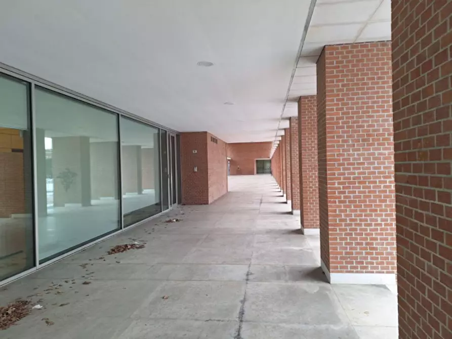 Immagine 7 di Capannone industriale in vendita  in Piazza Sciascia Leonardo, 141, 47522 Cesena FC, Italia a Cesena