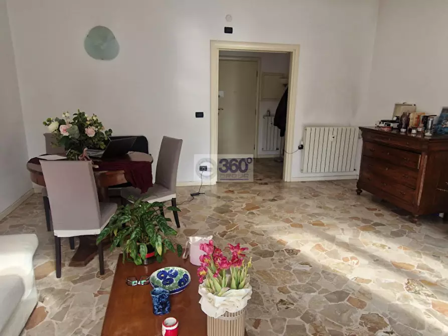 Immagine 4 di Appartamento in vendita  in Via Manara Valgimigli 11 a Brescia