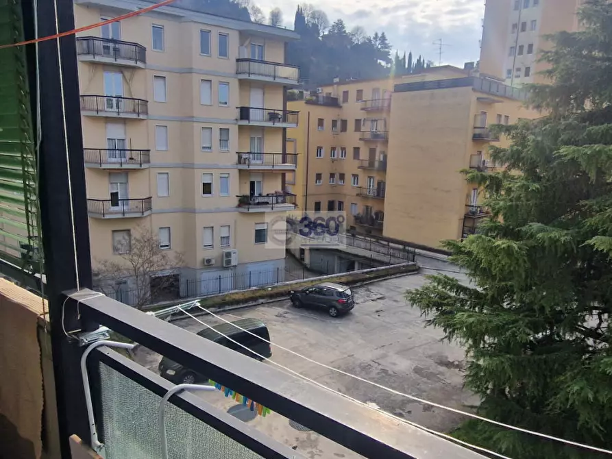 Immagine 7 di Appartamento in vendita  in Via Manara Valgimigli 11 a Brescia