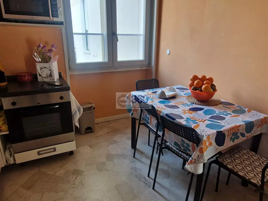 Immagine 10 di Appartamento in vendita  in Via Manara Valgimigli 11 a Brescia