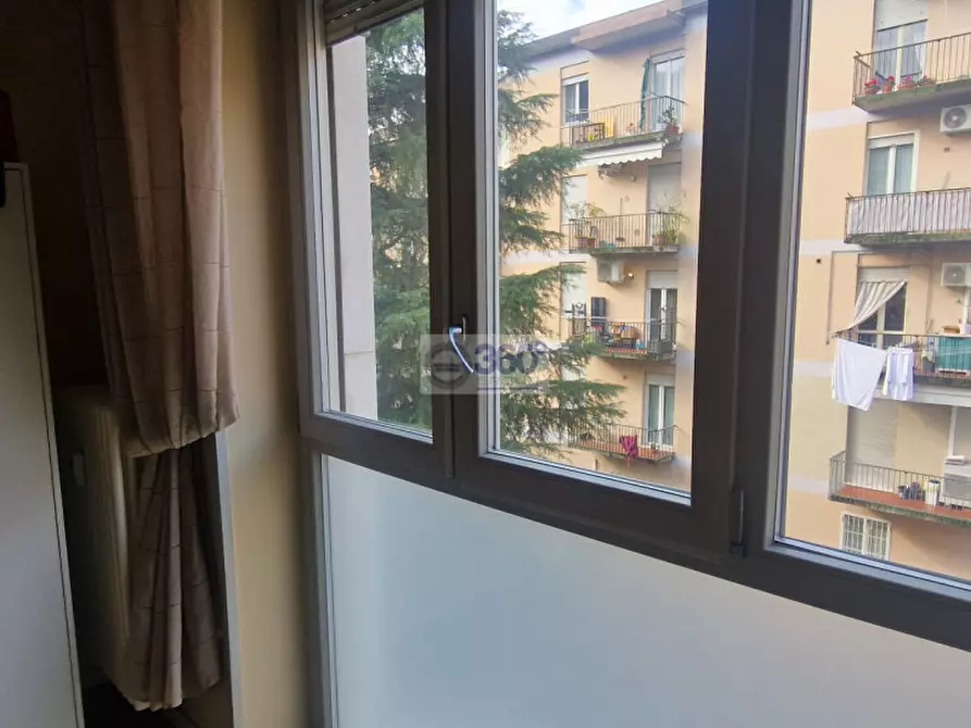 Immagine 13 di Appartamento in vendita  in Via Manara Valgimigli 11 a Brescia