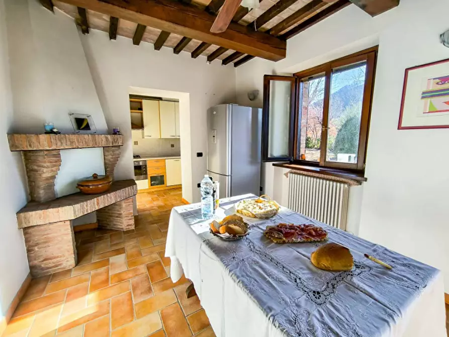 Immagine 17 di Rustico / casale in vendita  in Maciolla a Urbino