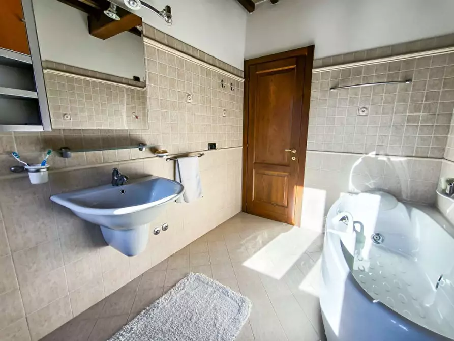 Immagine 24 di Rustico / casale in vendita  in Maciolla a Urbino