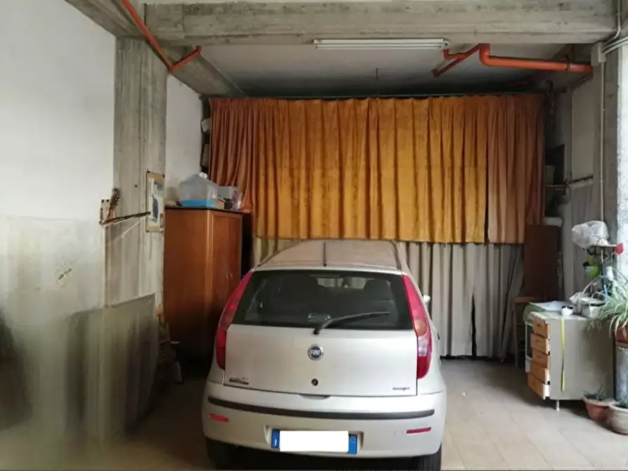 Immagine 19 di Appartamento in vendita  in Via Fallica, 8 a Paternò