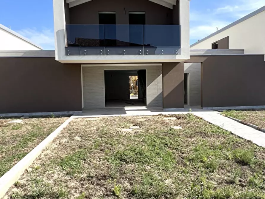 Immagine 5 di Casa indipendente in vendita  in Via Roma a Camponogara