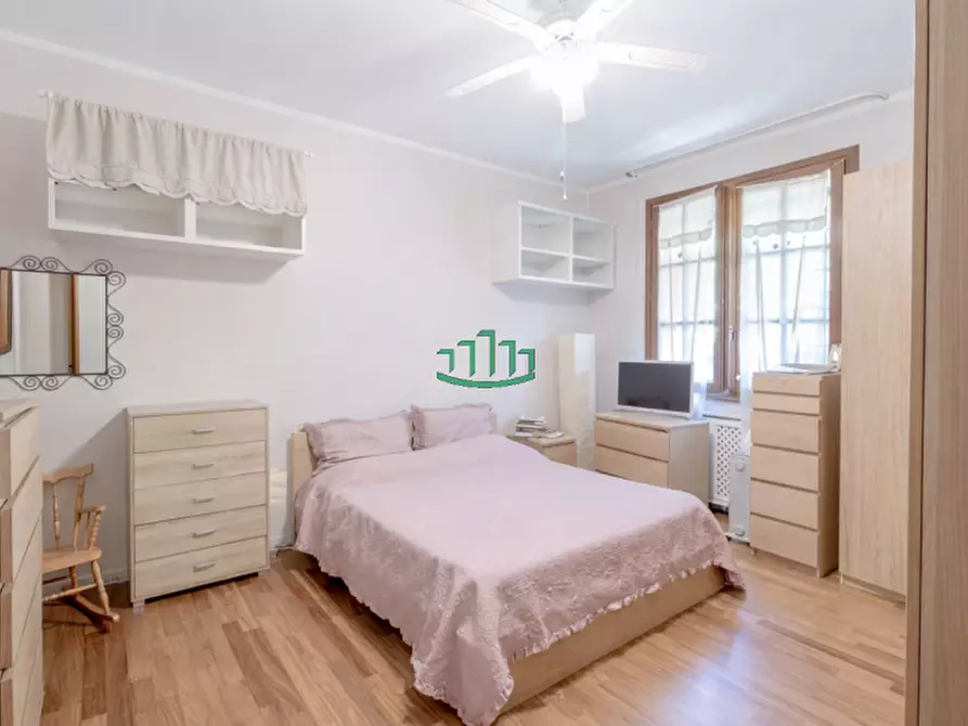 Immagine 8 di Casa bifamiliare in vendita  in via toscana a Bologna