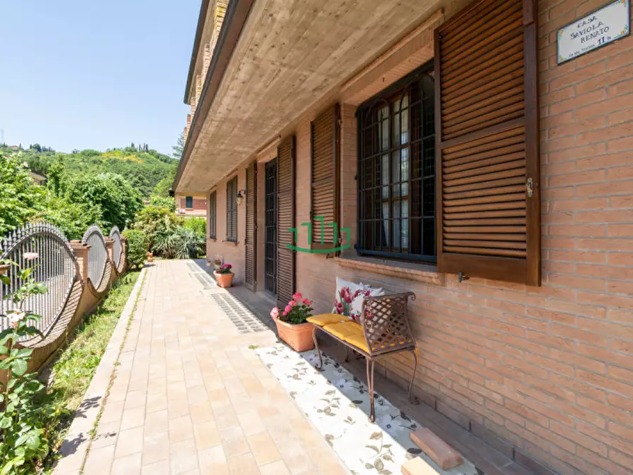 Immagine 21 di Casa bifamiliare in vendita  in via toscana a Bologna