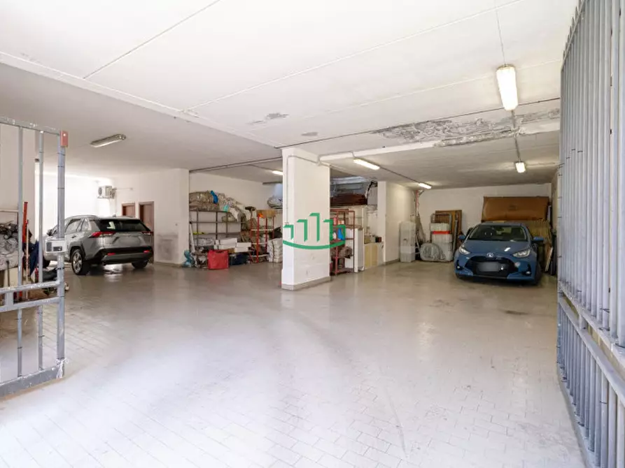 Immagine 32 di Casa bifamiliare in vendita  in via toscana a Bologna