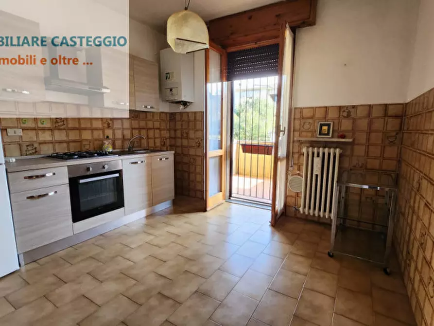 Immagine 2 di Appartamento in vendita  in Via Giovanni Dabusti a Casteggio