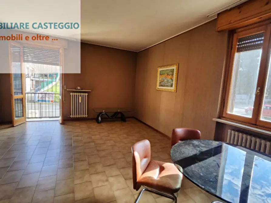 Immagine 6 di Appartamento in vendita  in Via Giovanni Dabusti a Casteggio