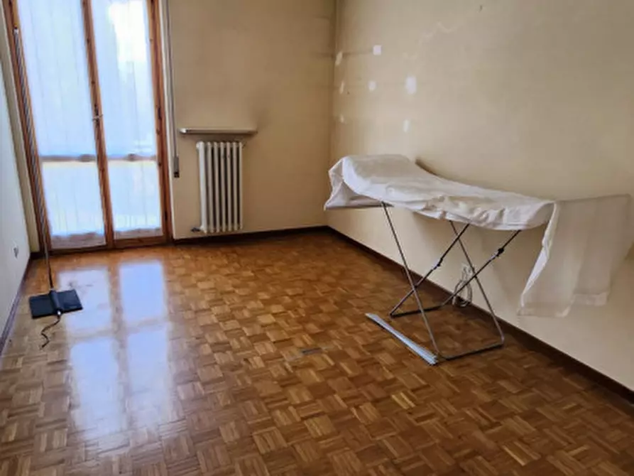 Immagine 14 di Appartamento in vendita  in Via Giovanni Dabusti a Casteggio