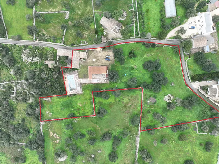 Immagine 2 di Casa indipendente in vendita  a Scicli