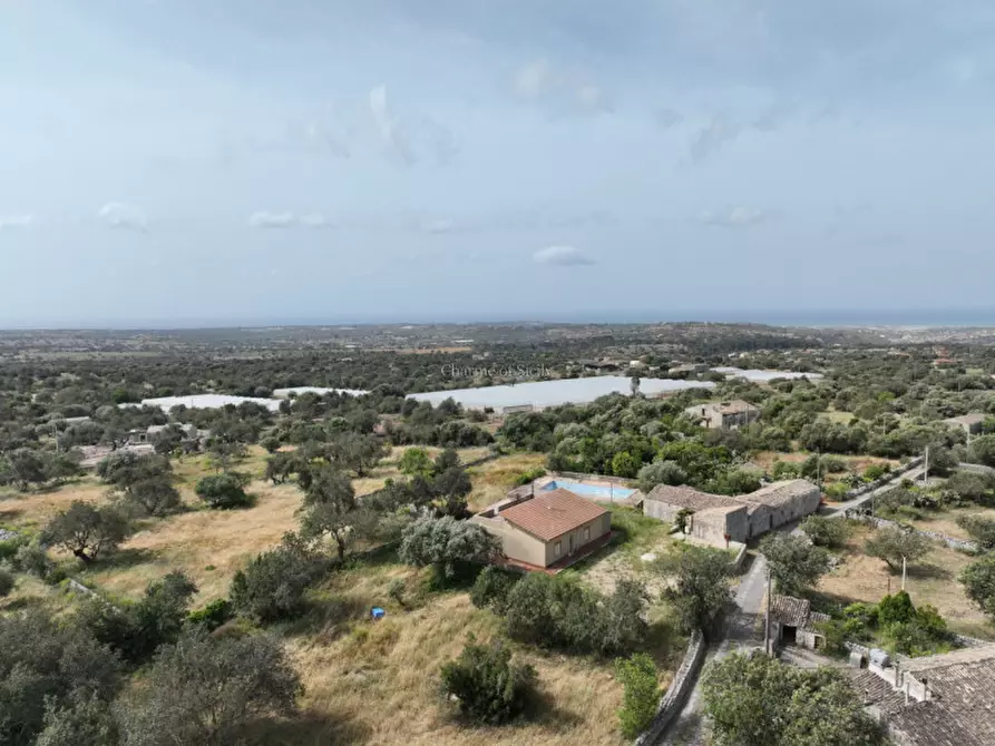 Immagine 4 di Casa indipendente in vendita  a Scicli