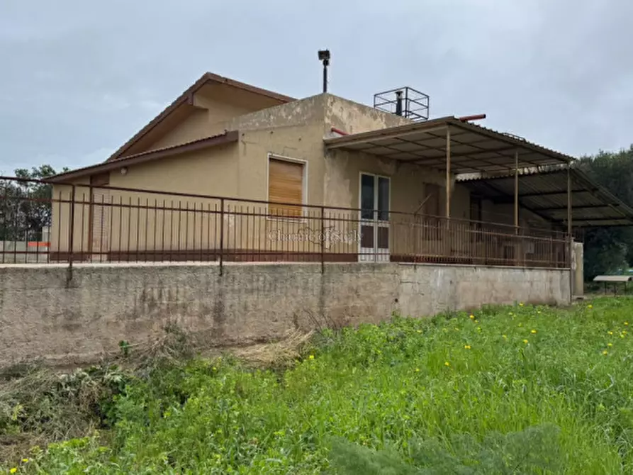 Immagine 9 di Casa indipendente in vendita  a Scicli