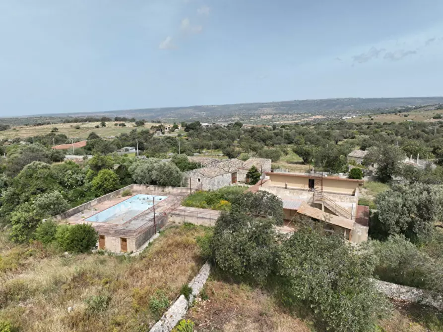 Immagine 11 di Casa indipendente in vendita  a Scicli