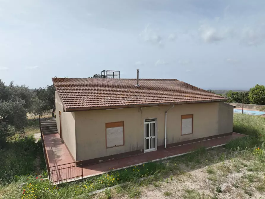 Immagine 16 di Casa indipendente in vendita  a Scicli