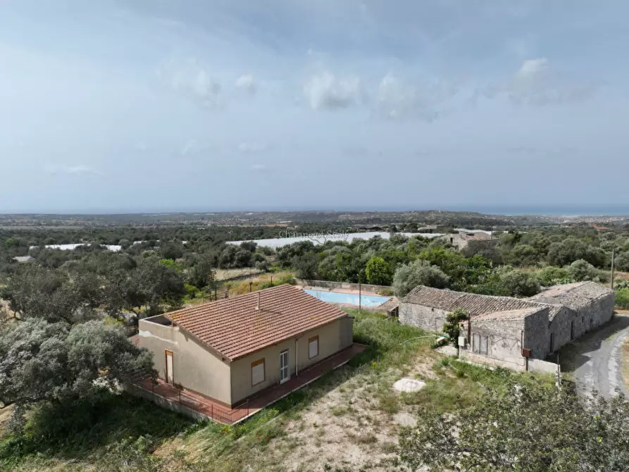 Immagine 17 di Casa indipendente in vendita  a Scicli