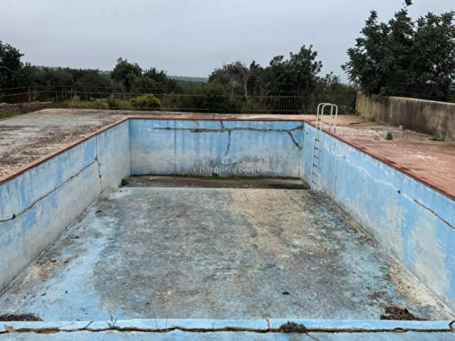 Immagine 17 di Casa indipendente in vendita  a Scicli