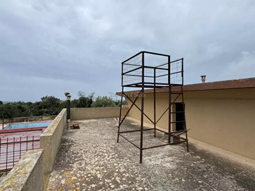 Immagine 21 di Casa indipendente in vendita  a Scicli