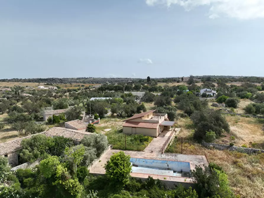 Immagine 21 di Casa indipendente in vendita  a Scicli